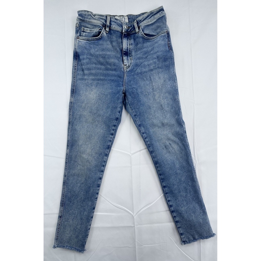 Free People Women's Light Wash Raw Edge Straight Leg Jeans Size 30 Inseam 26